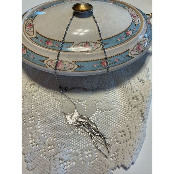 Vintage Silver Triangular Fringe Necklace Elegant 🌼💕 - Picture 9 of 9